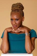 Claudia Gordon headshot
